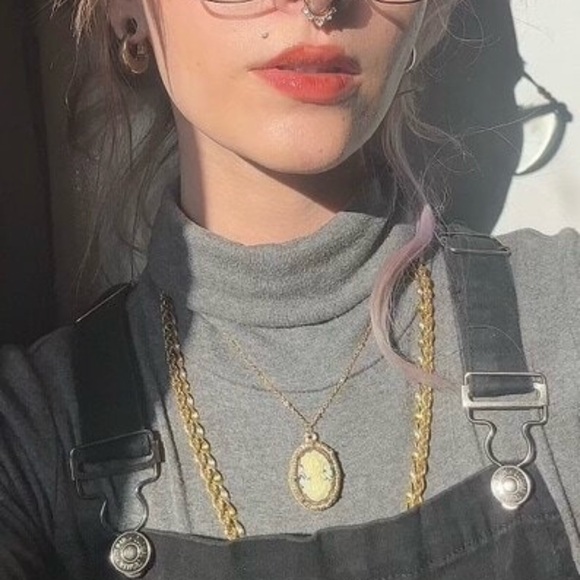 Victorian Goth Black & Gold Cameo Necklace - Picture 6 of 6